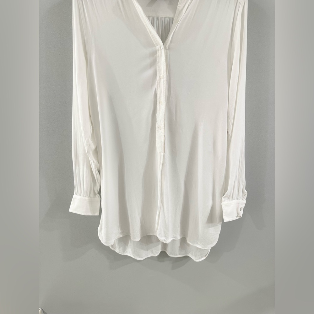 Gstq Button Front Split Hem Tunic White Size Medi… - image 3